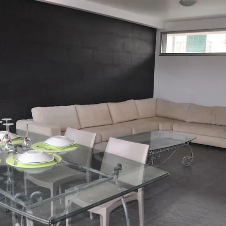 Casa Moderna Verde Fajã de Cima
