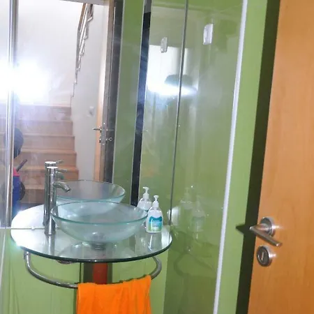 Casa Moderna Verde Fajã de Cima